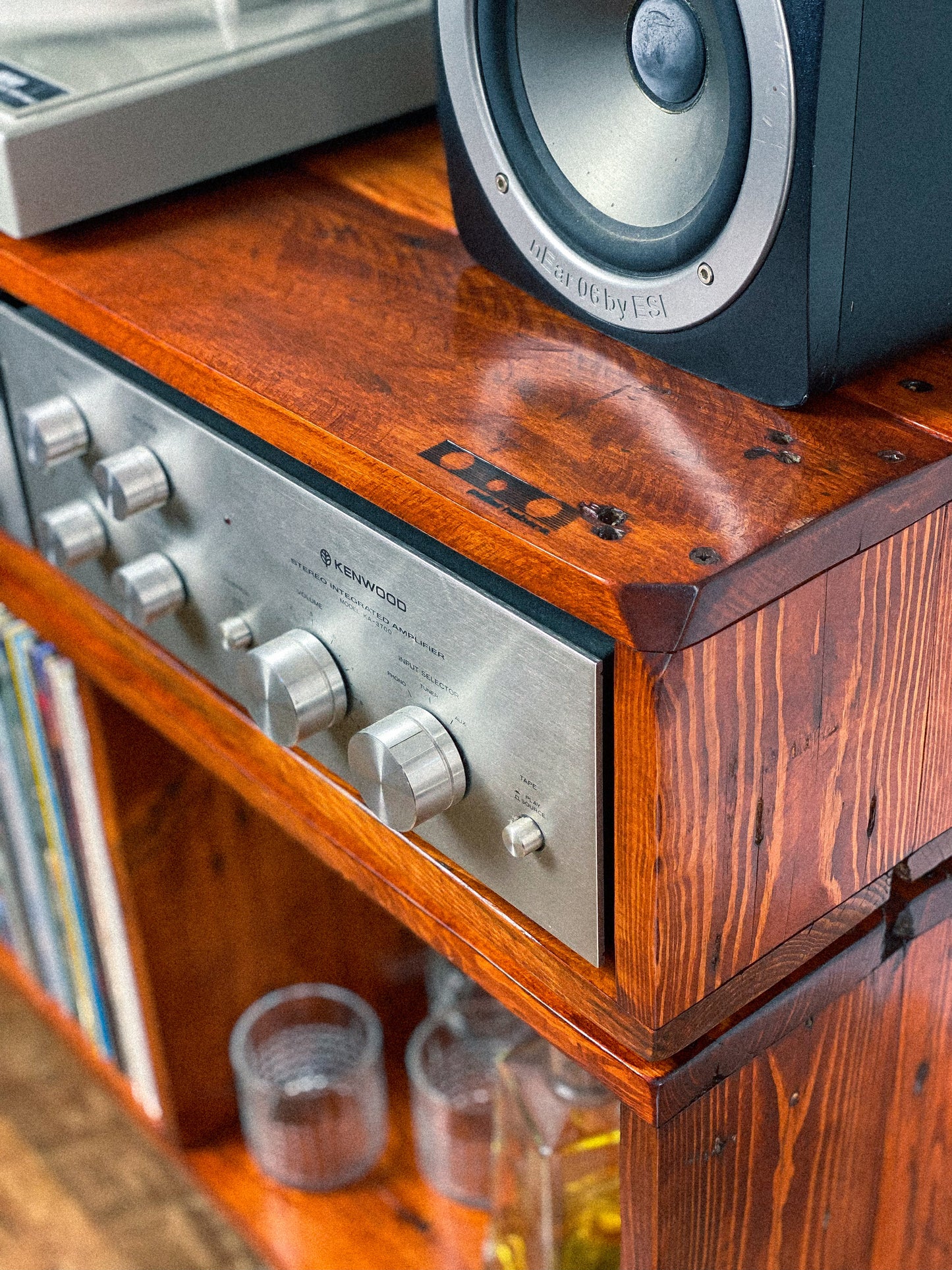 "The One with the Top" record player table