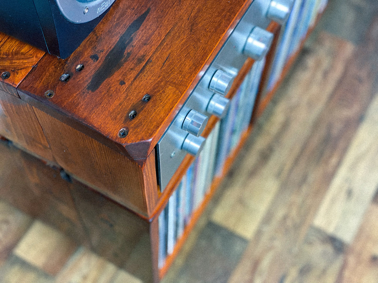 "The One with the Top" record player table