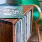 "The Box" record player table - pallet habera.