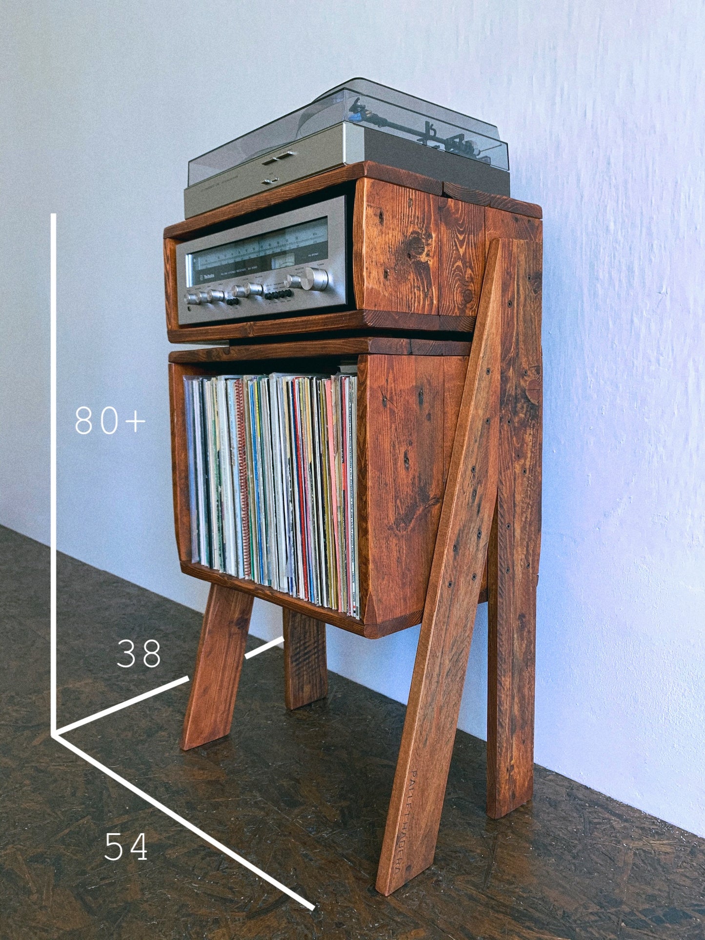 "R2-D2" record player table - pallet habera.