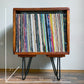 "The Box" record player table - pallet habera.
