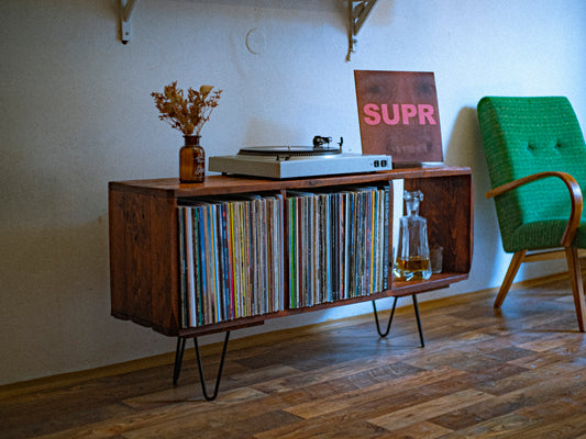 "The Original One" record player table - pallet habera.